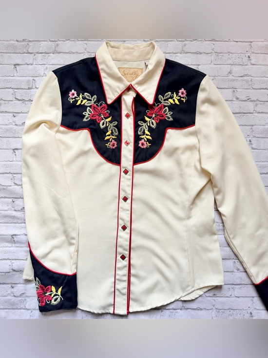 Scully Tops - Women’s Scully Western Embroidered Floral Pearl Snap Button Down Shirt